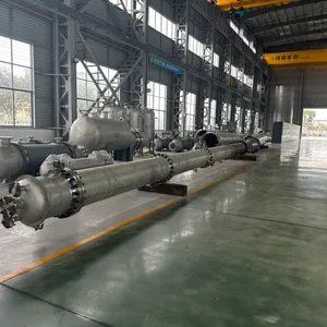 Vacuum Distillation Columns