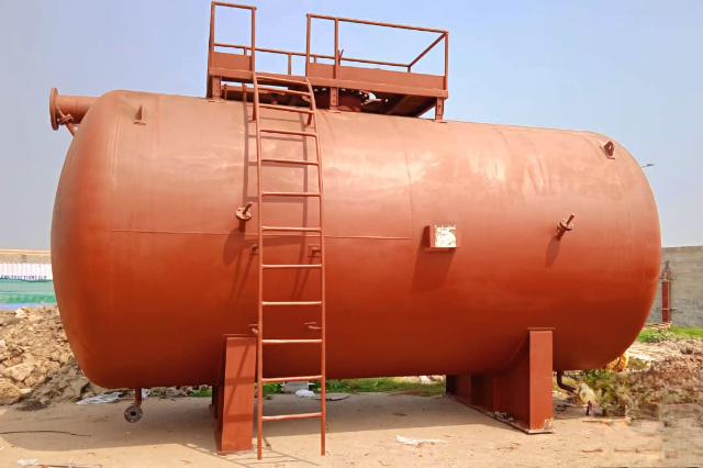 Oil and Gas Storage Tanks